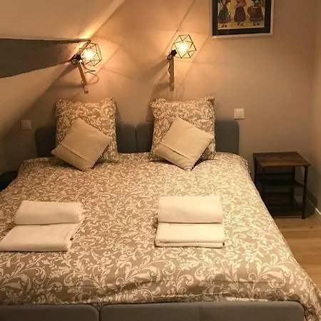 -bm Gretel-modern Duplex With Cathedral View Apartman *